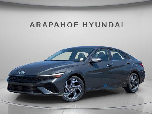 2025 Hyundai ELANTRA Limited