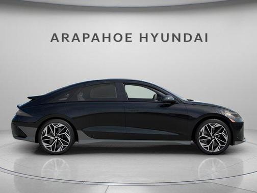2025 Hyundai IONIQ 6 Limited