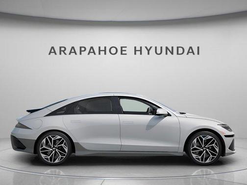 2025 Hyundai IONIQ 6 Limited