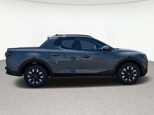 2025 Hyundai SANTA CRUZ SEL Activity
