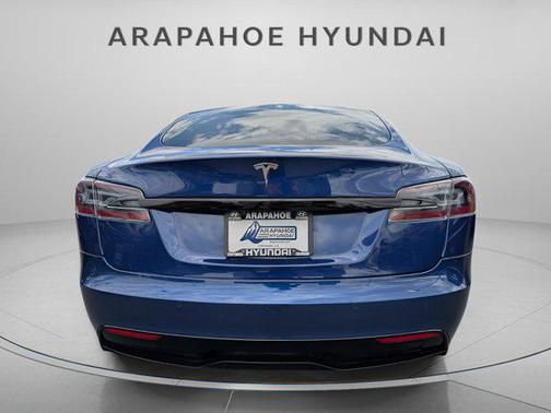 2022 Tesla Model S Base