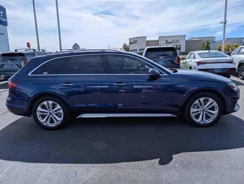 2023 Audi A4 allroad Prestige 45 TFSI quattro S tronic