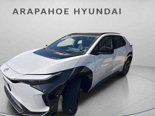 2024 Toyota bZ4X XLE