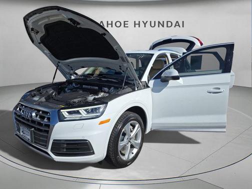 2020 Audi Q5 45 Premium Plus