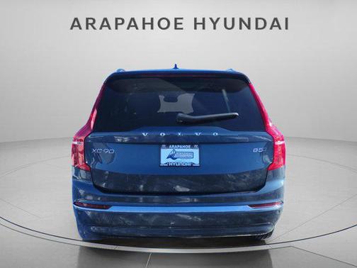 2023 Volvo XC90 B5 Plus