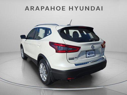 2022 Nissan Rogue Sport SV