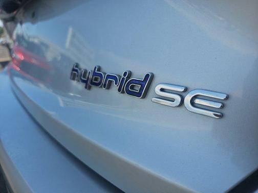 2017 Hyundai SONATA Hybrid SE
