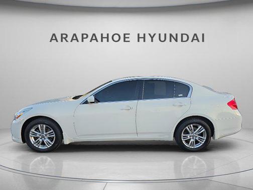2013 INFINITI G37x Base