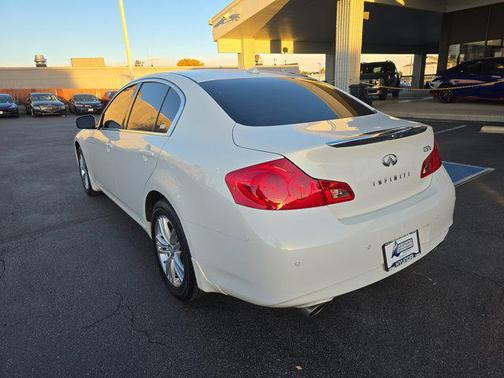 2013 INFINITI G37x Base