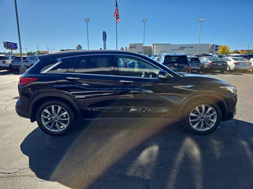 2021 INFINITI QX50 LUXE AWD