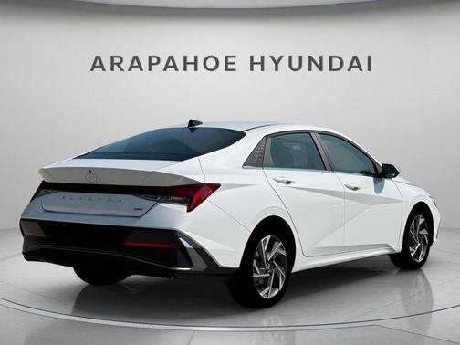 2025 Hyundai ELANTRA HEV Limited