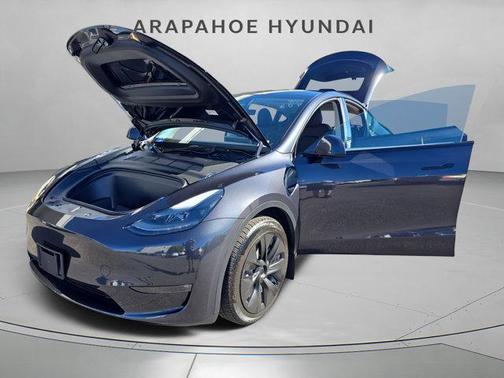 2024 Tesla Model Y Long Range Dual Motor All-Wheel Drive