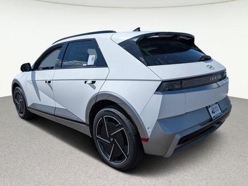 2025 Hyundai IONIQ 5 Limited