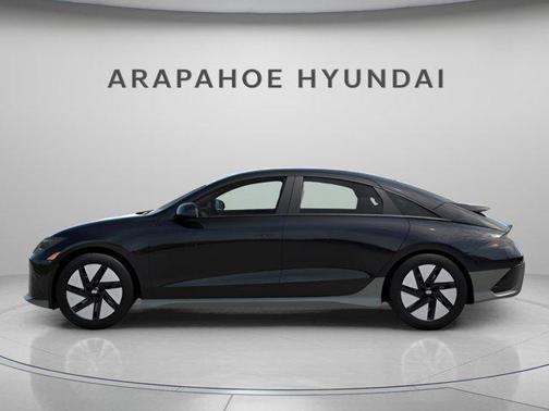 2025 Hyundai IONIQ 6 SE