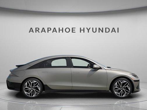 2025 Hyundai IONIQ 6 SEL