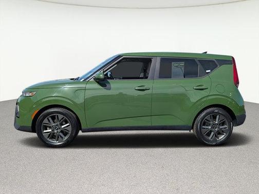 2022 Kia Soul EX