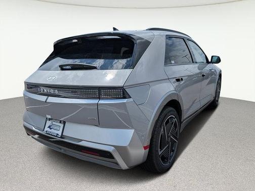 2025 Hyundai IONIQ 5 Limited
