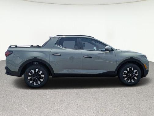 2025 Hyundai SANTA CRUZ SEL Activity
