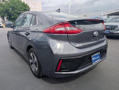 2019 Hyundai IONIQ Hybrid SEL