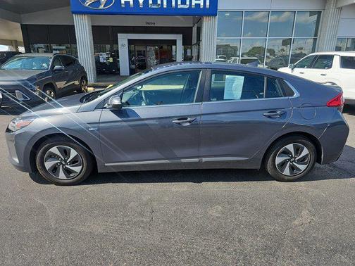 2019 Hyundai IONIQ Hybrid SEL