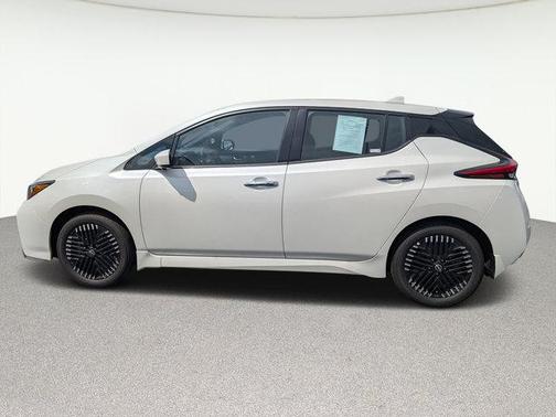 2025 Nissan Leaf SV PLUS