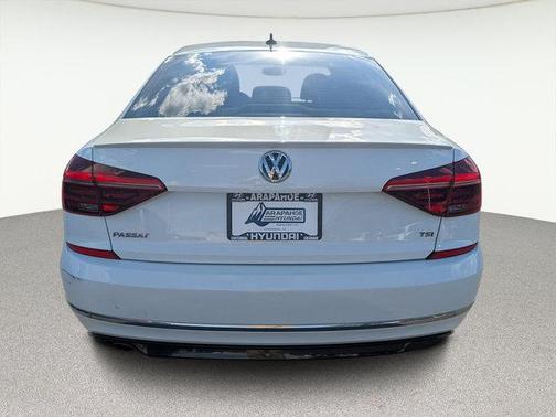 2018 Volkswagen Passat 2.0T S