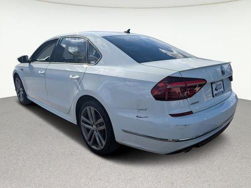 2018 Volkswagen Passat 2.0T S