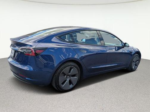2023 Tesla Model 3 Standard Range