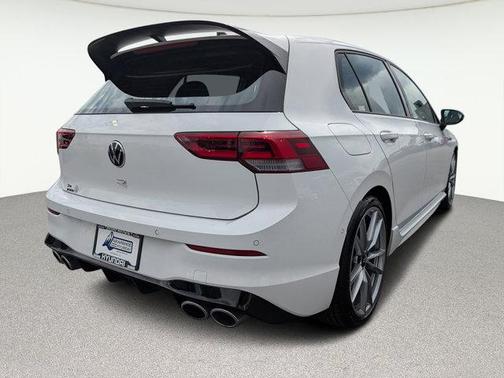 2024 Volkswagen Golf R 2.0T DSG