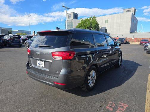 2016 Kia Sedona LX