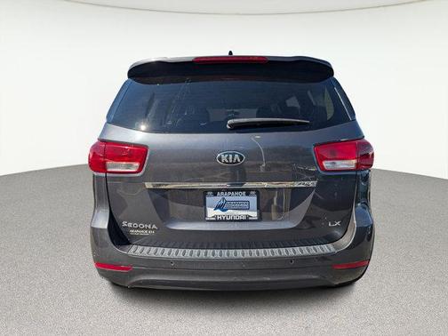 2016 Kia Sedona LX