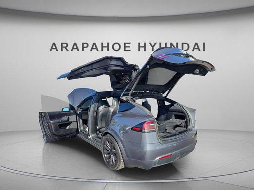 2022 Tesla Model X Plaid Tri Motor All-Wheel Drive
