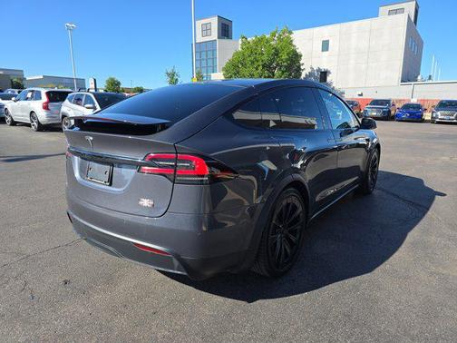 2022 Tesla Model X Plaid Tri Motor All-Wheel Drive