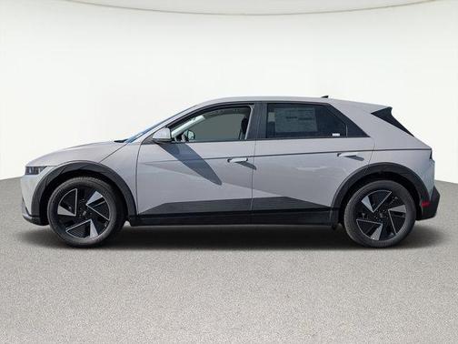 2025 Hyundai IONIQ 5 SE