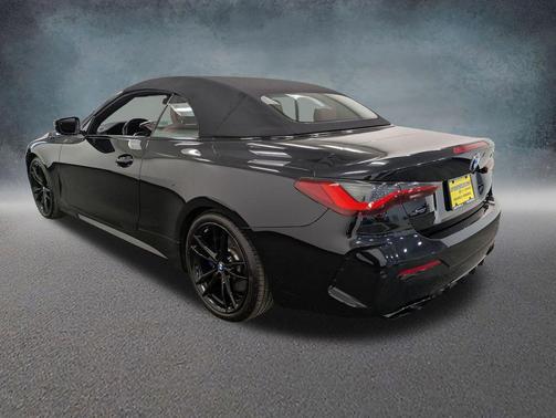 Black Sapphire Metallic 2021 BMW M440 i