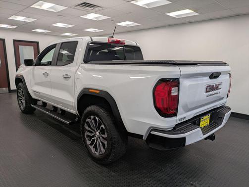 2024 GMC Canyon Denali