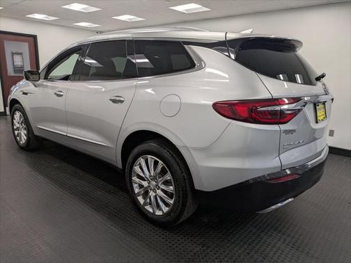 2021 Buick Enclave AWD Essence