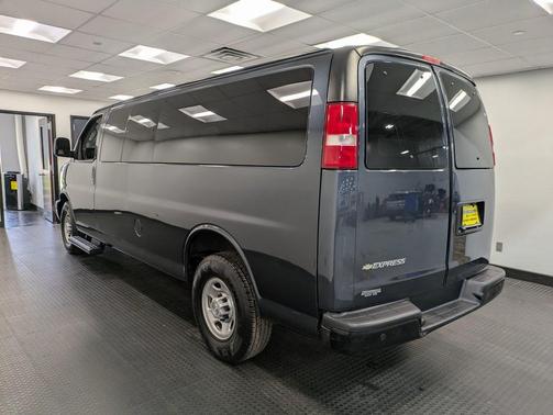 2019 Chevrolet Express 3500 LS