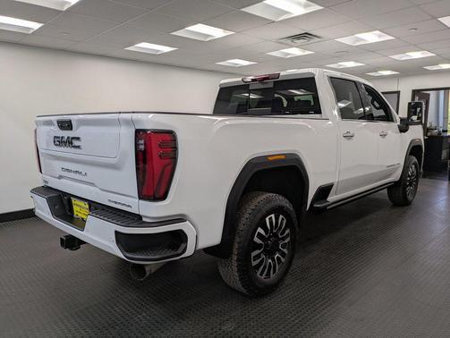 2024 GMC Sierra 3500 Denali