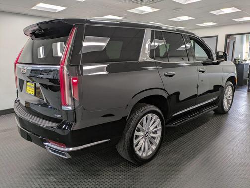 2024 Cadillac Escalade Luxury