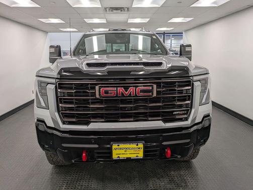 2025 GMC Sierra 2500 AT4X