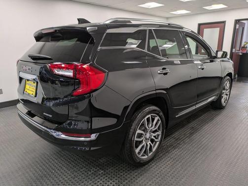 2022 GMC Terrain Denali