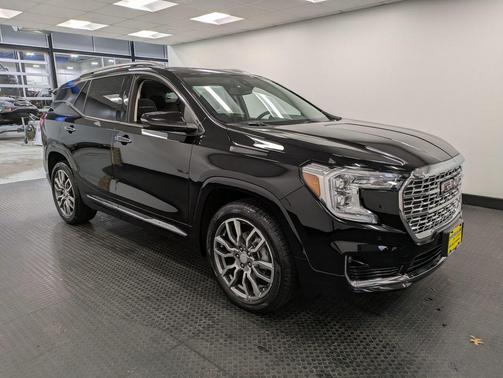 2022 GMC Terrain Denali