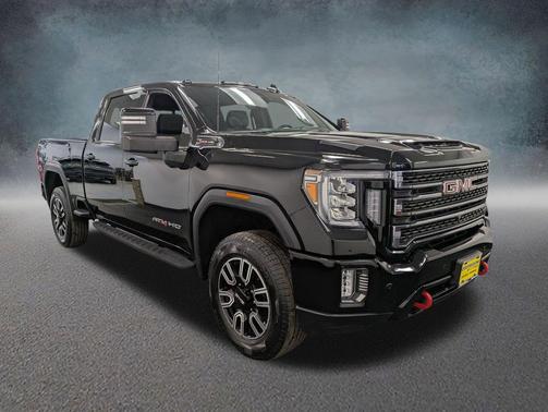 Onyx Black 2022 GMC Sierra 2500 AT4