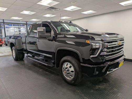 2024 Chevrolet Silverado 3500 High Country