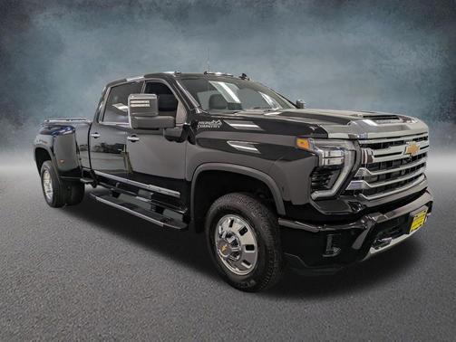 Black 2024 Chevrolet Silverado 3500 High Country