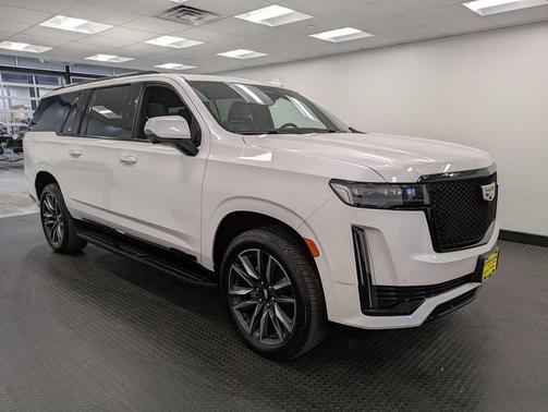 2024 Cadillac Escalade ESV Sport