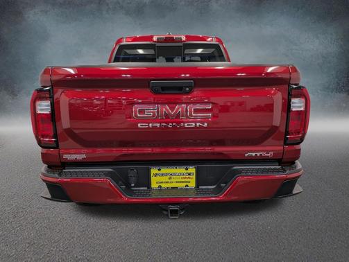 2024 GMC Canyon AT4