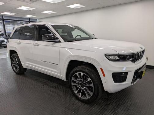 2023 Jeep Grand Cherokee Overland