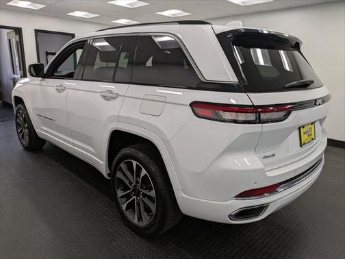 2023 Jeep Grand Cherokee Overland